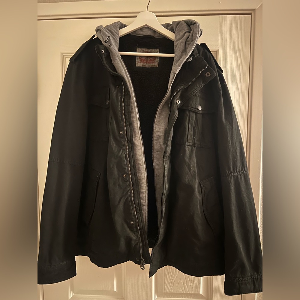 Men’s Levi jacket with Sherpa lining